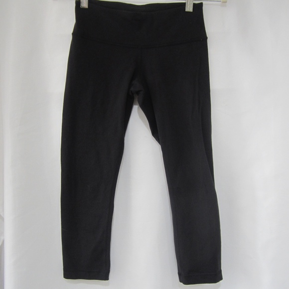 lululemon athletica Pants - Lululemon 4 Compression Capri Leggings 22” inseam